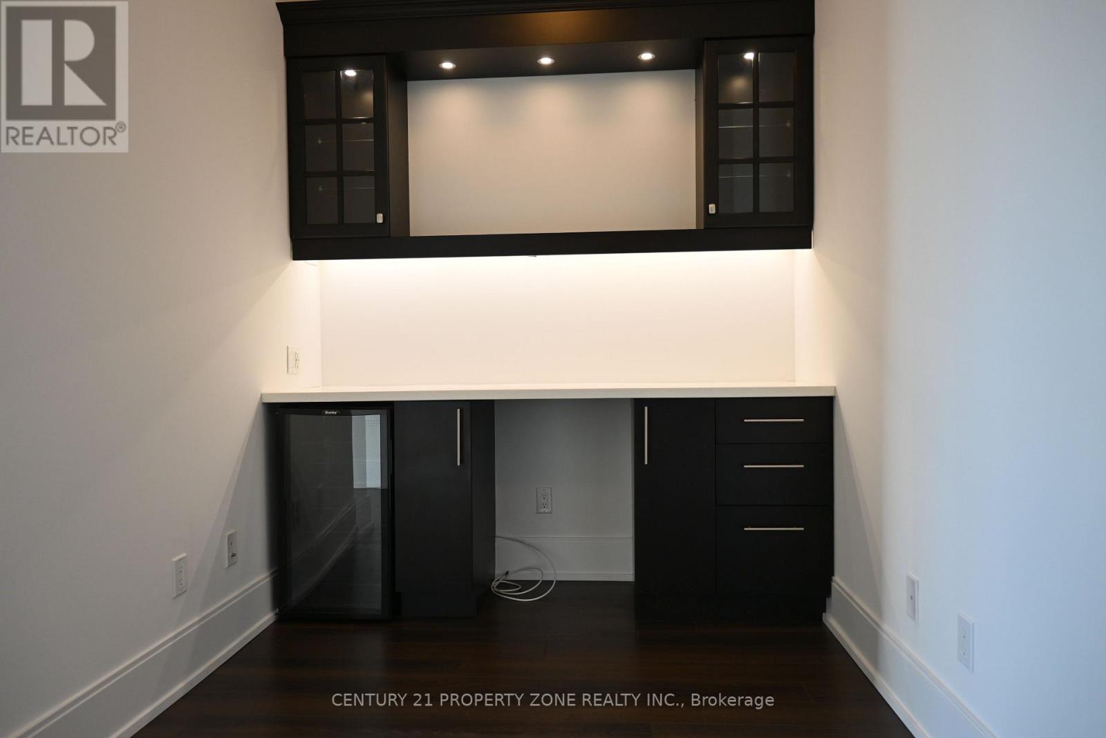 3405 - 15 Viking Lane, Toronto, Ontario  M9B 0A4 - Photo 3 - W13118084