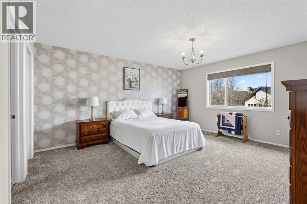 133 Cove Court, Chestermere, Alberta  T1X 1J4 - Photo 21 - A2309702