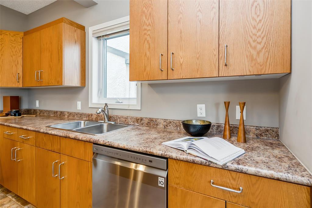 30 Atwood Street, Winnipeg, Manitoba  R2C 5N7 - Photo 15 - 202610313