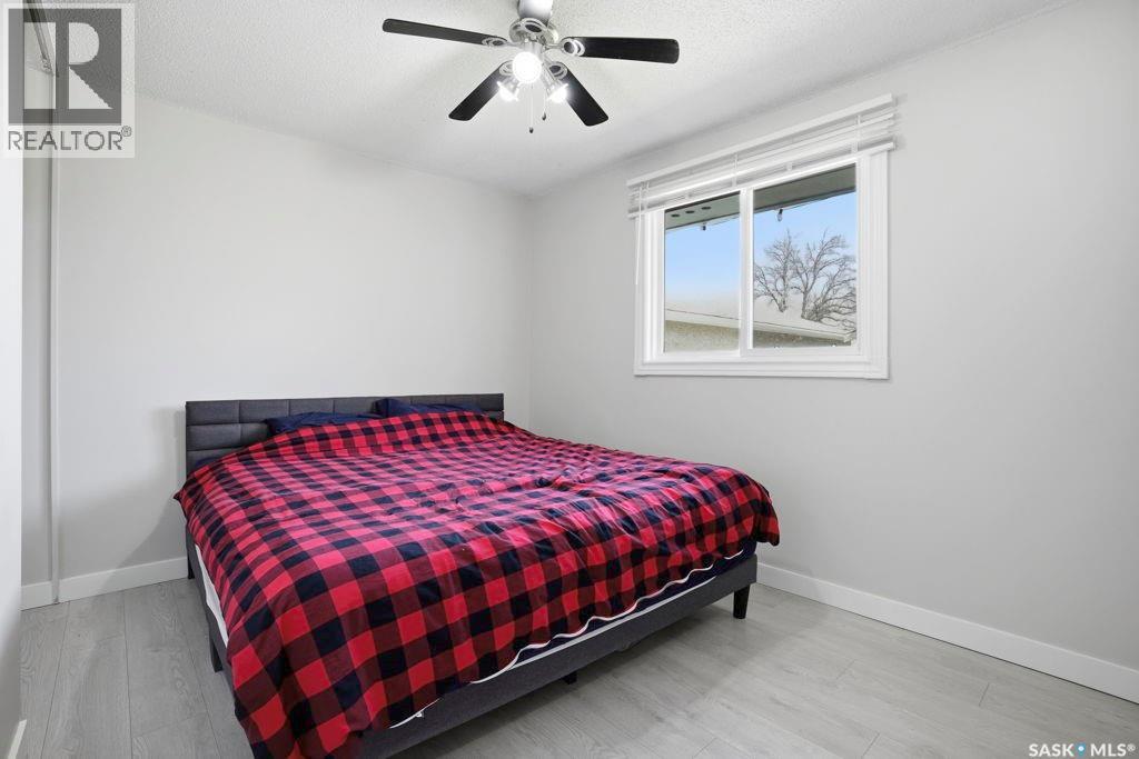 38 Cartier Crescent, Saskatoon, Saskatchewan  S7L 4L7 - Photo 10 - SK035696