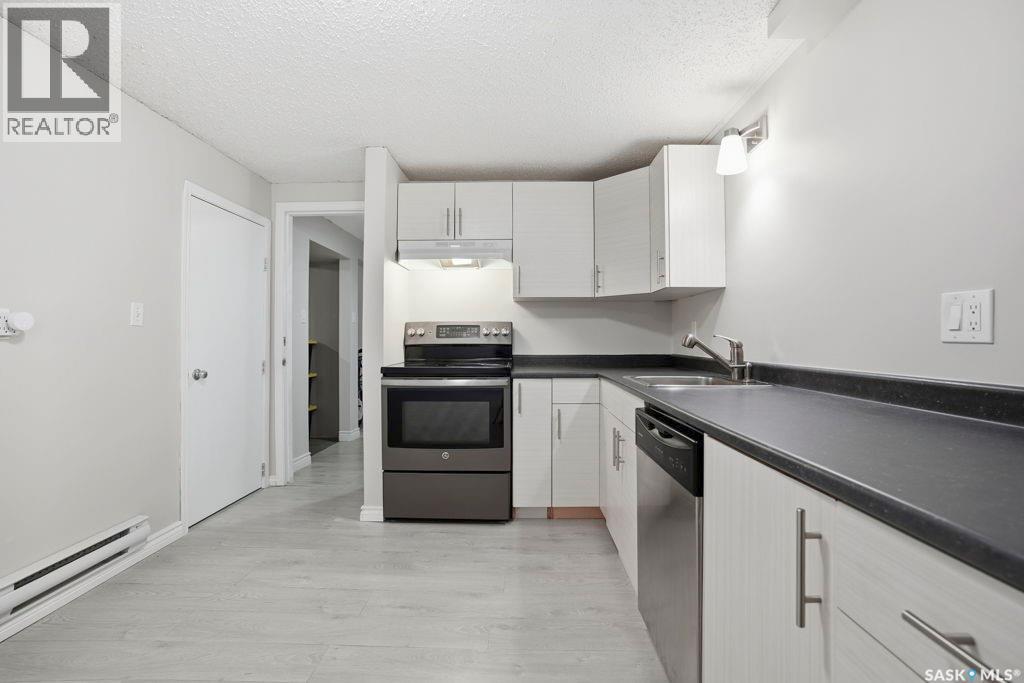 38 Cartier Crescent, Saskatoon, Saskatchewan  S7L 4L7 - Photo 14 - SK035696
