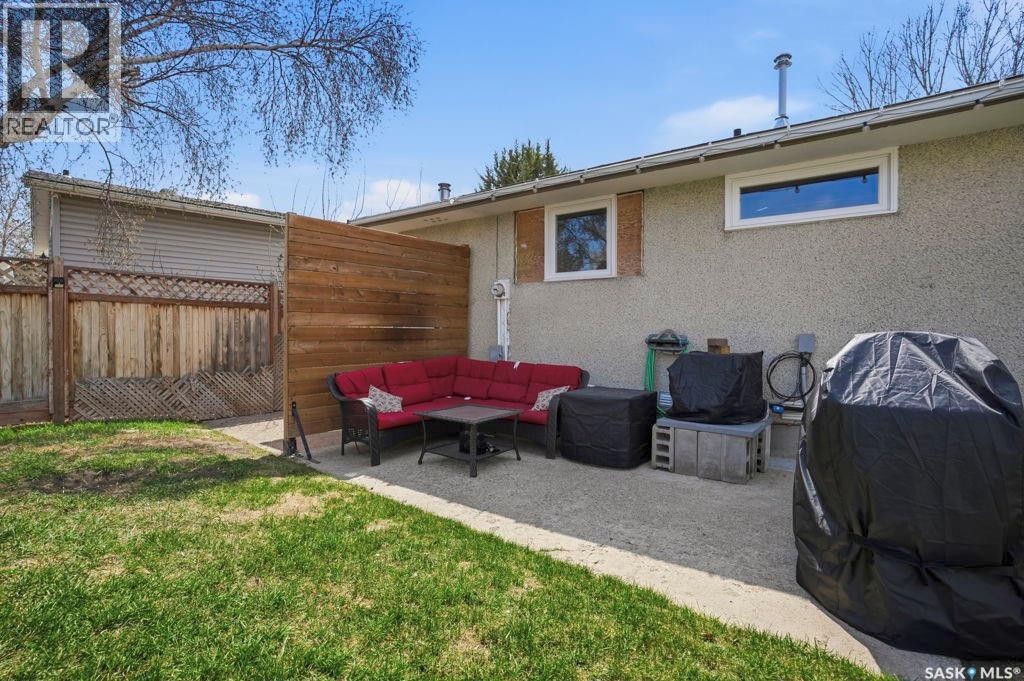 38 Cartier Crescent, Saskatoon, Saskatchewan  S7L 4L7 - Photo 26 - SK035696
