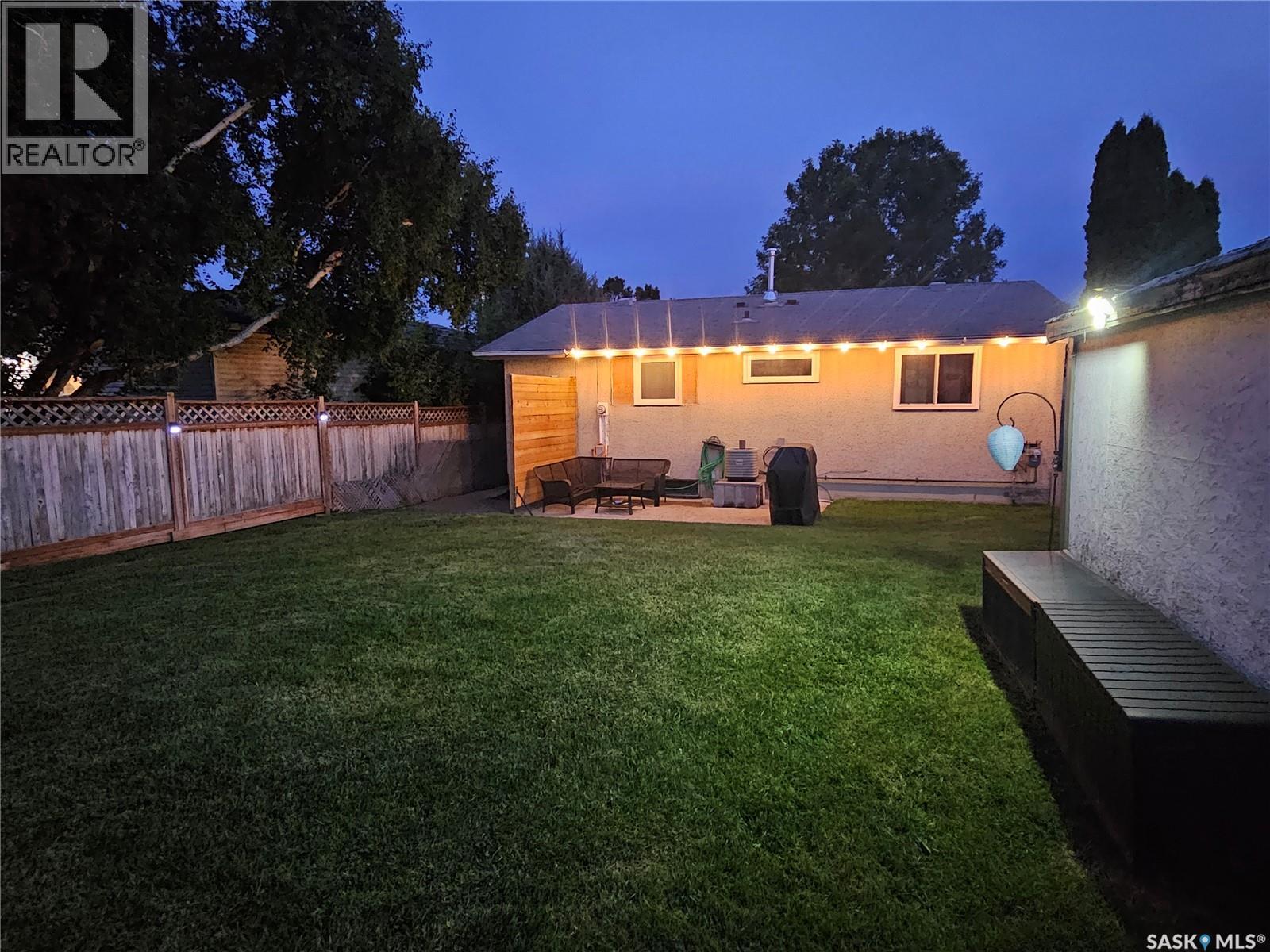 38 Cartier Crescent, Saskatoon, Saskatchewan  S7L 4L7 - Photo 31 - SK035696