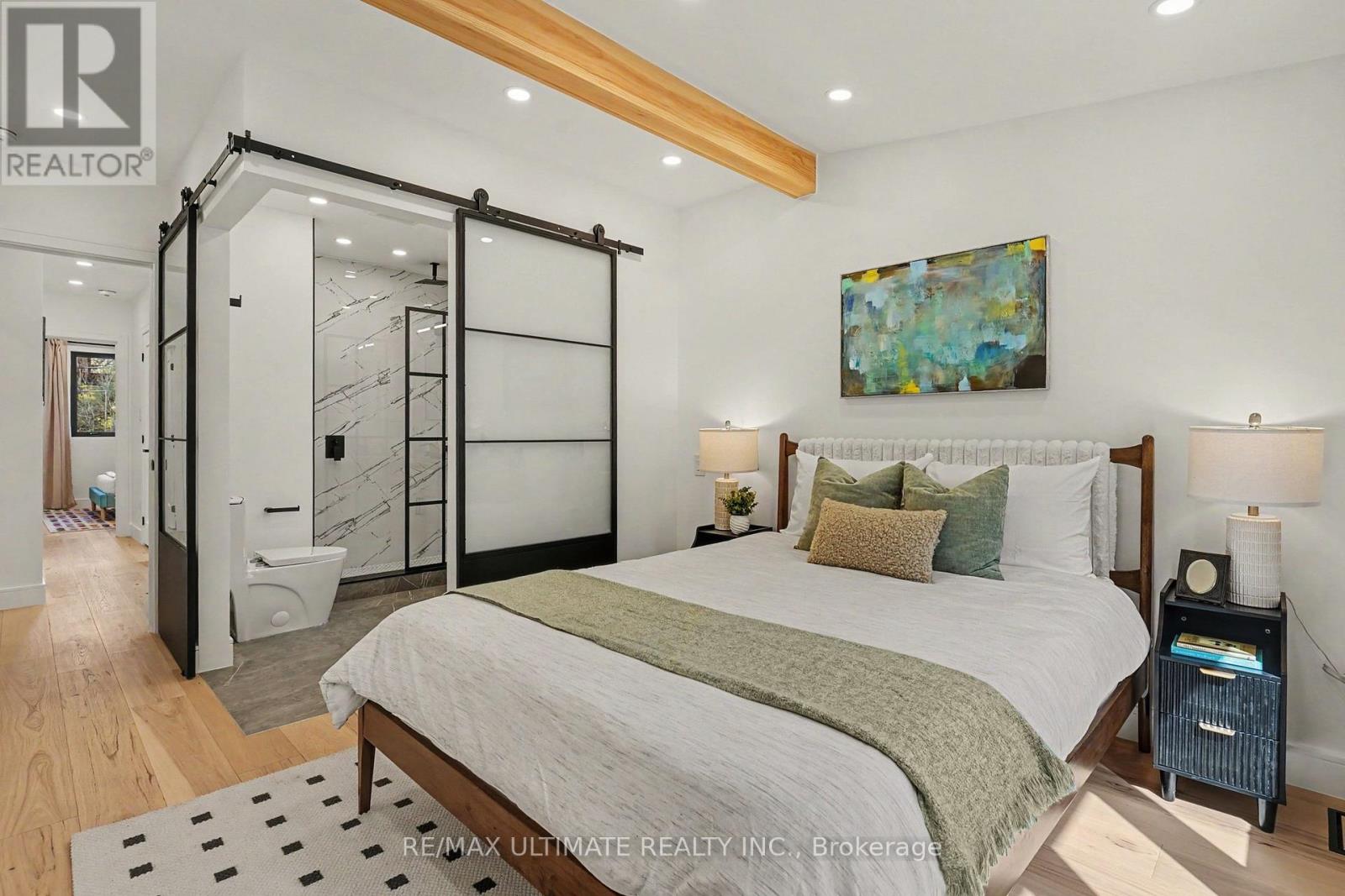 89 Alberta Avenue W, Toronto, Ontario  M6H 2R7 - Photo 12 - C13117082