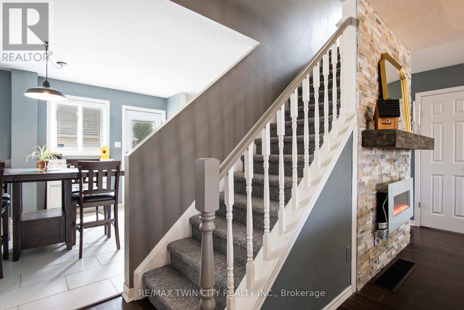 729 Brandenburg Boulevard, Waterloo, Ontario  N2T 2V4 - Photo 16 - X13117990