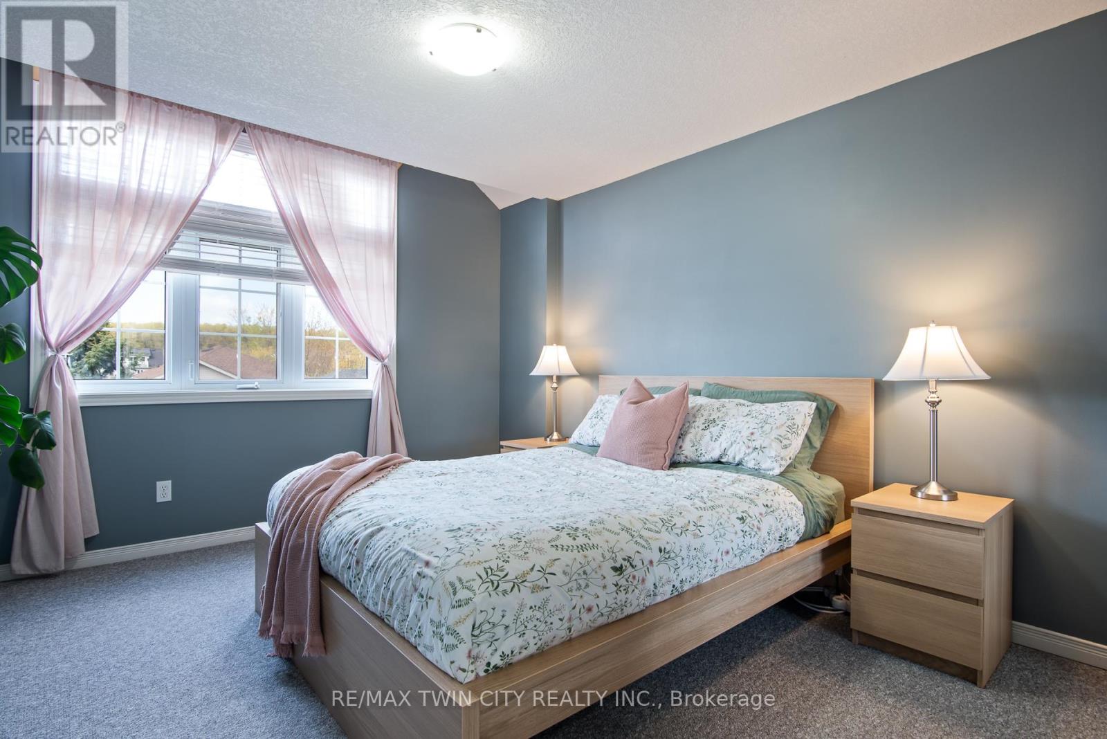 729 Brandenburg Boulevard, Waterloo, Ontario  N2T 2V4 - Photo 20 - X13117990