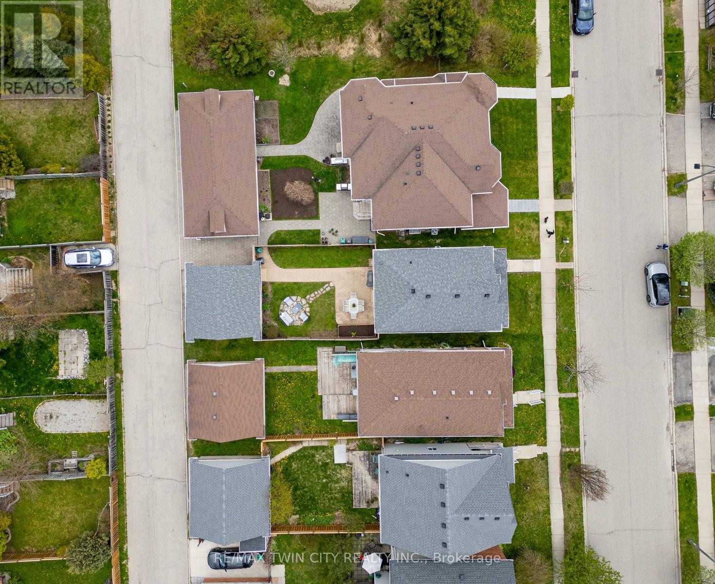 729 Brandenburg Boulevard, Waterloo, Ontario  N2T 2V4 - Photo 36 - X13117990