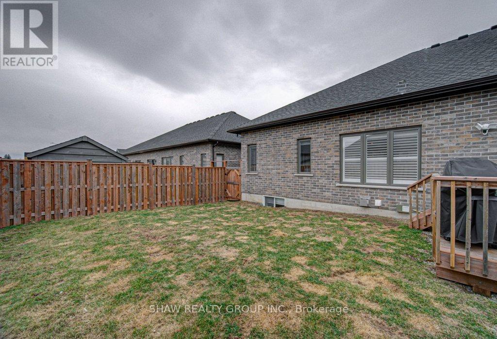 15 Matheson Crescent, East Zorra-Tavistock, Ontario  N0J 1M0 - Photo 44 - X13118052