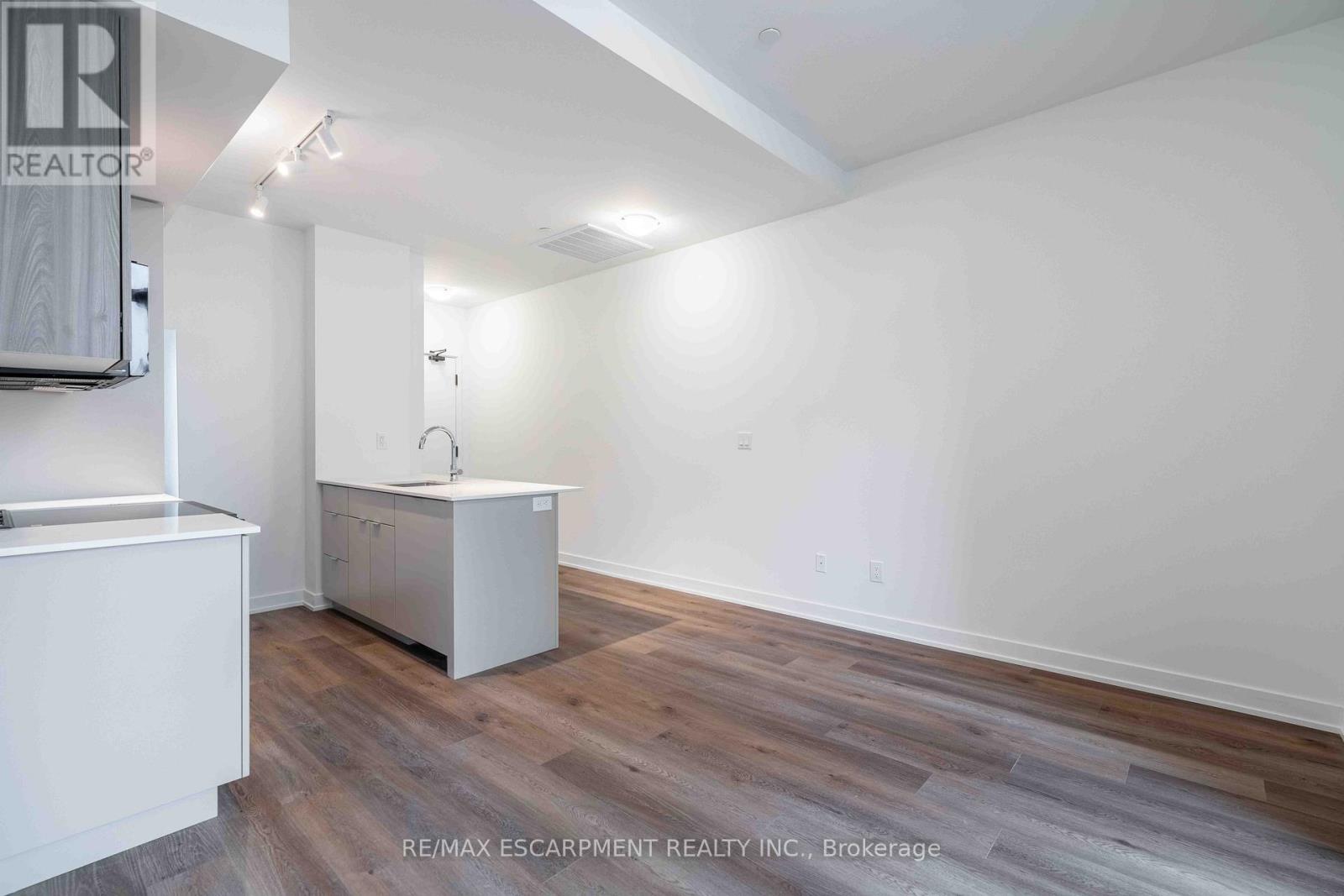 416 - 2075 Lakeshore Road, Burlington, Ontario L7R 0H3 - Photo 12 - W13070430
