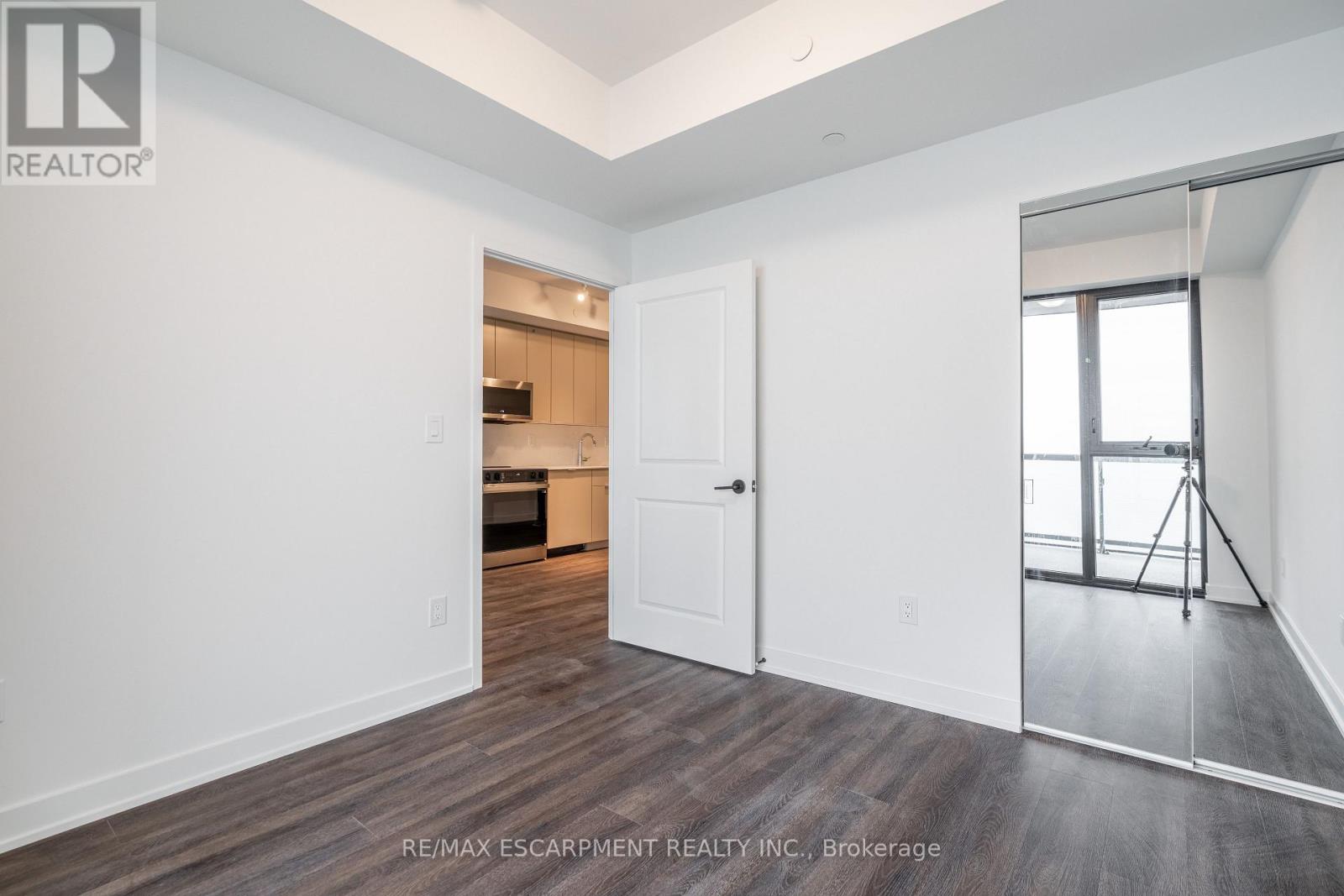 1205 - 2075 Lakeshore Boulevard, Burlington, Ontario  L7R 0H3 - Photo 17 - W13081234