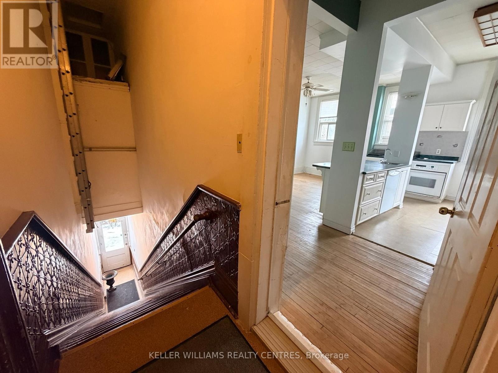 Unit C - 1 Simcoe Street, Penetanguishene, Ontario  L9M 1V2 - Photo 25 - S12555766