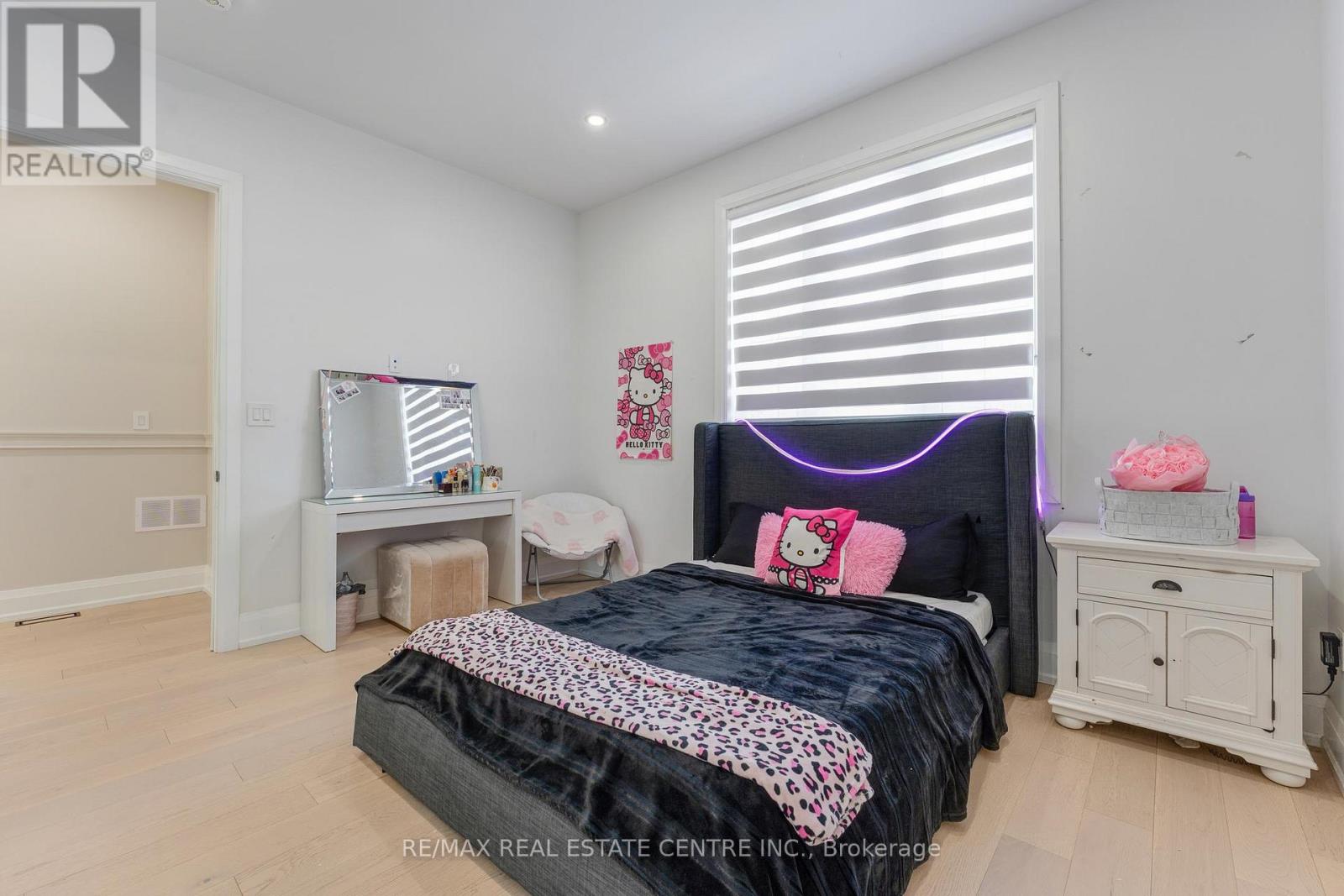 252 Paisley Boulevard W, Mississauga, Ontario  L5B 2A4 - Photo 28 - W13117894