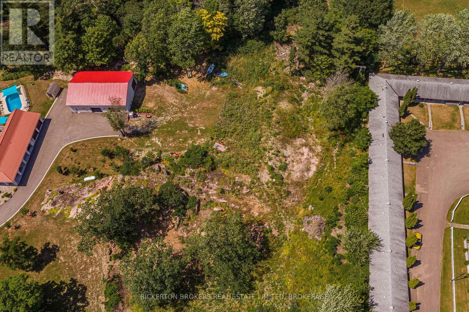 790 KING STREET W, Gananoque, Ontario