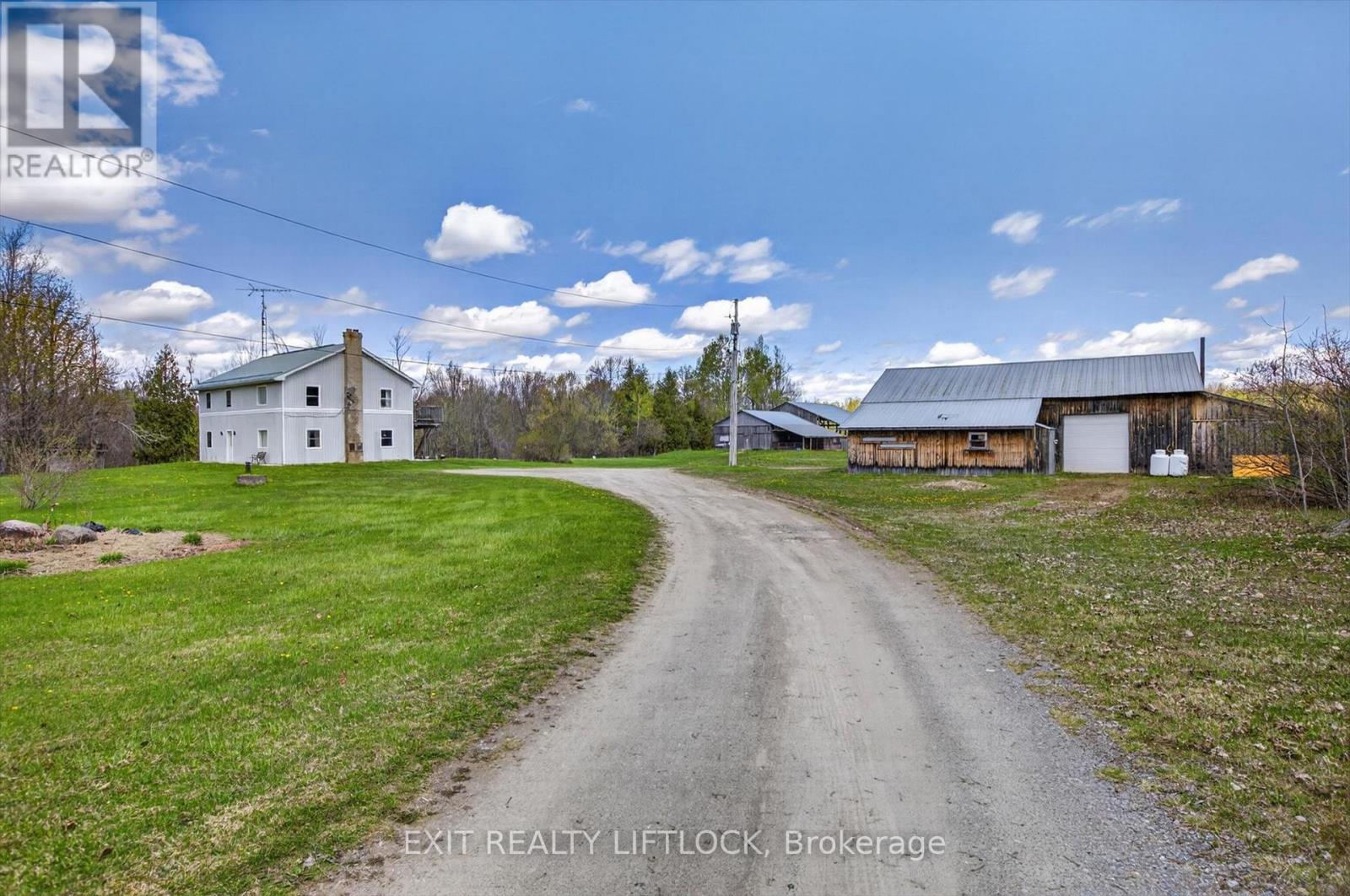 39 Third Line Rd S Dummer, Douro-Dummer, Ontario  K0L 2B0 - Photo 2 - X13118396
