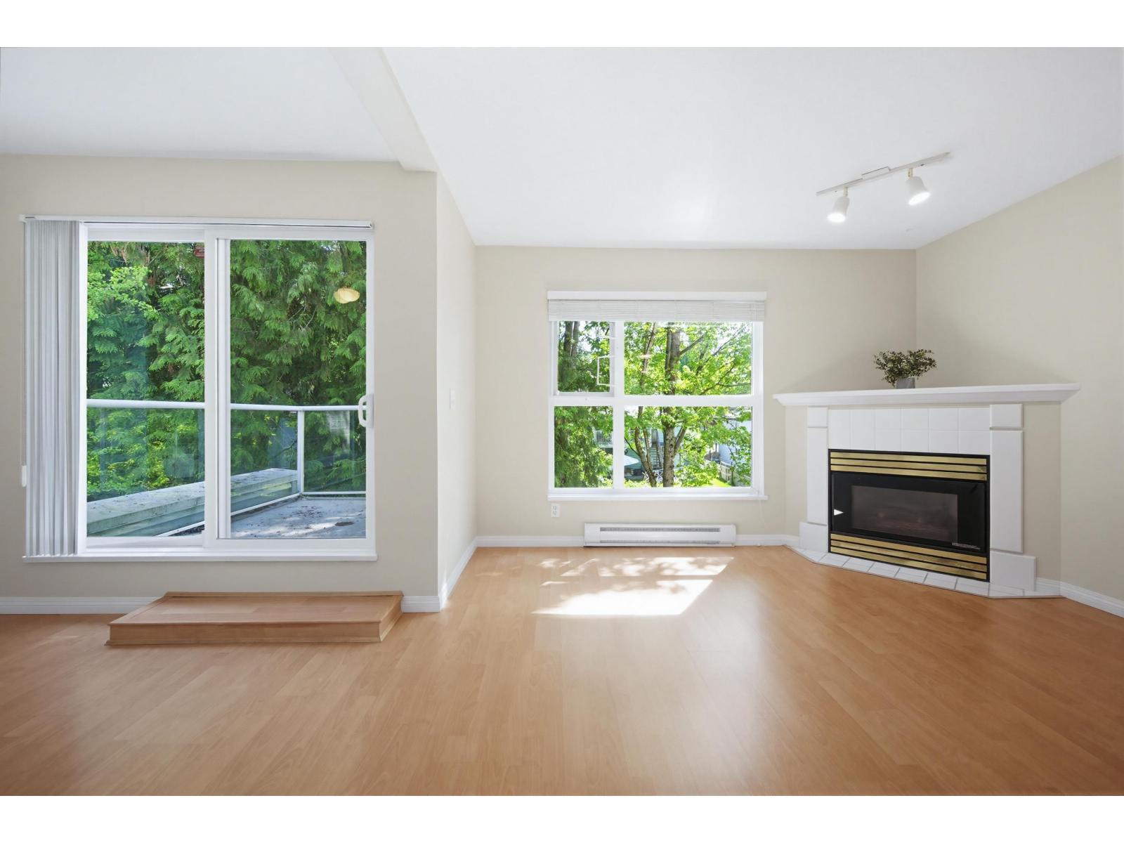 D301 9838 Whalley Boulevard, Surrey, British Columbia V3T 5S8 - Photo 10 - R3122217