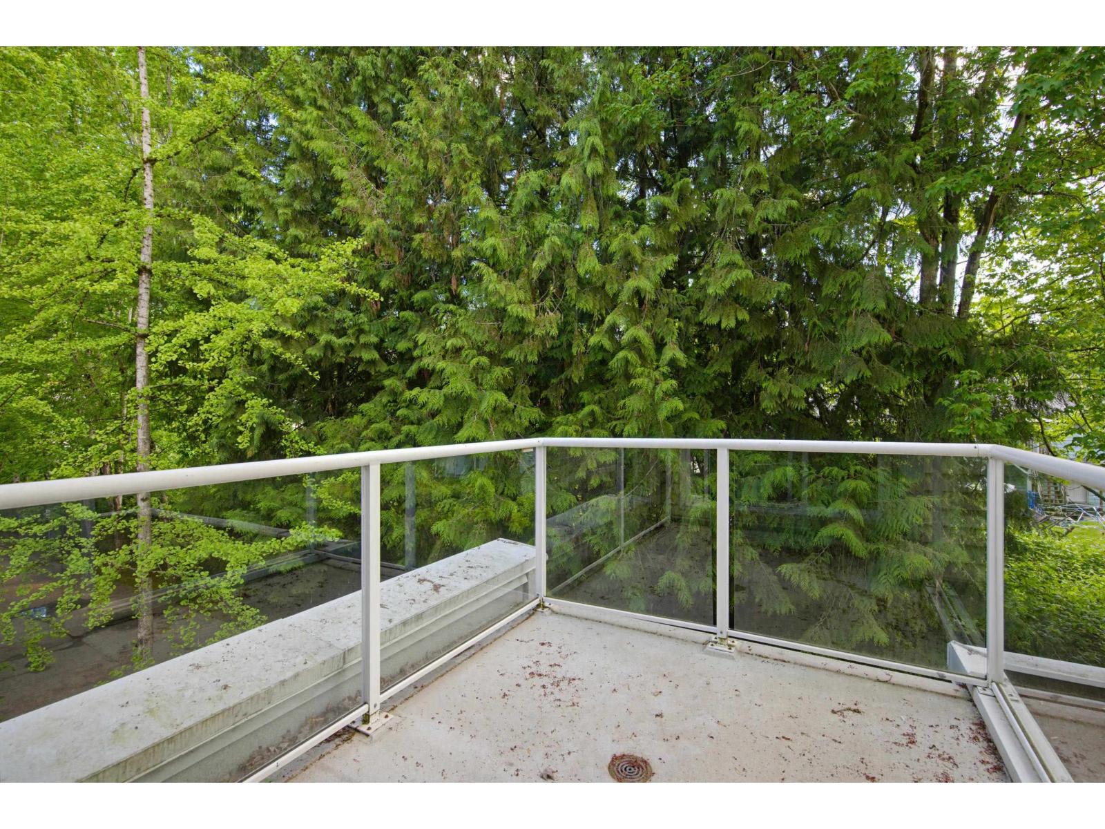 D301 9838 Whalley Boulevard, Surrey, British Columbia V3T 5S8 - Photo 29 - R3122217