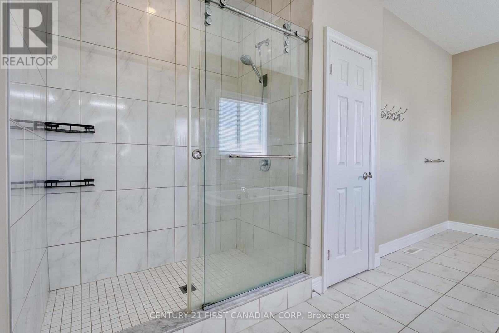 111 Bradwell Chase, London North, Ontario  N6G 0P3 - Photo 28 - X13118184