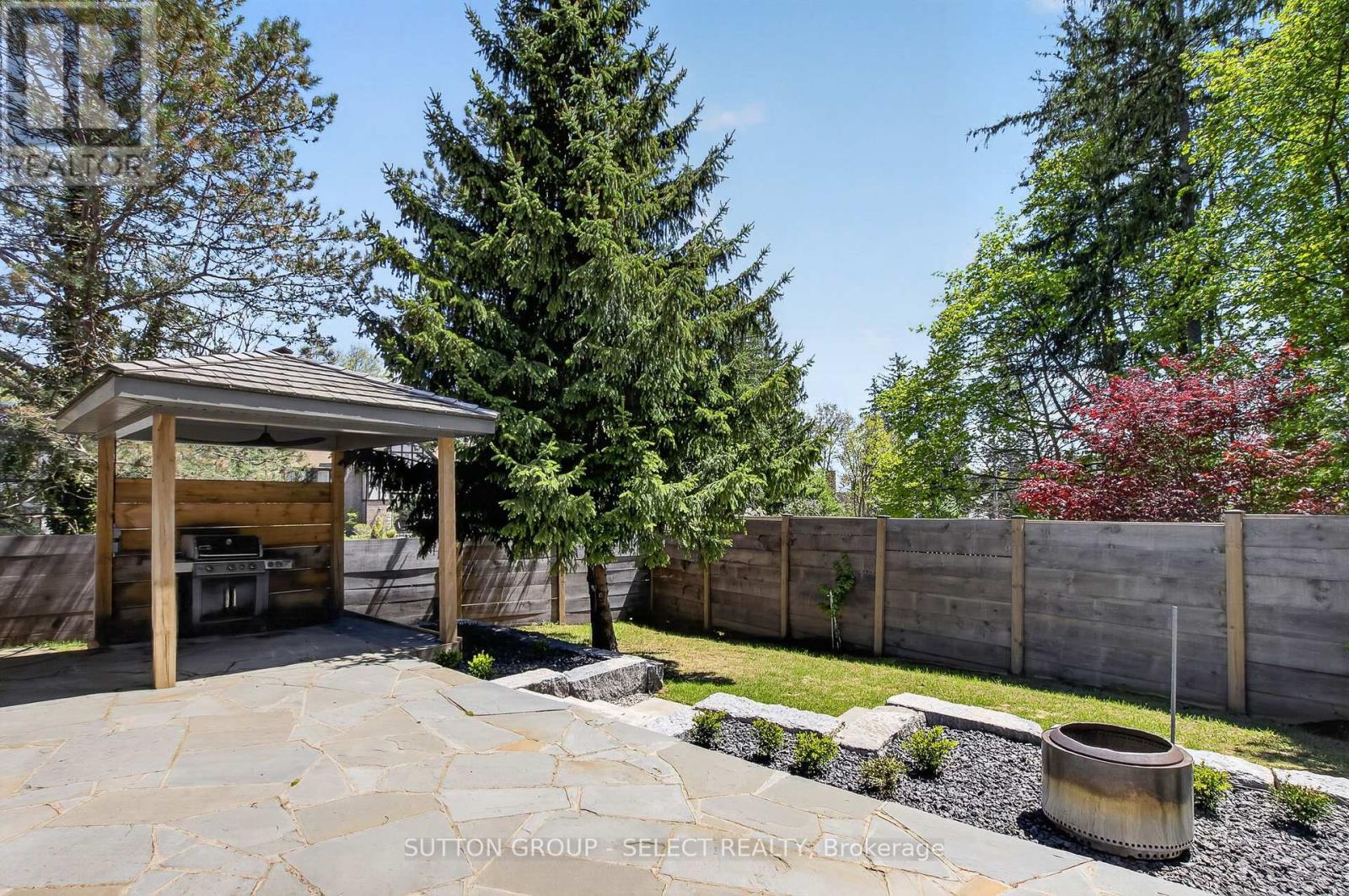 8 Tallwood Circle, London North, Ontario  N5X 2S1 - Photo 49 - X13118302