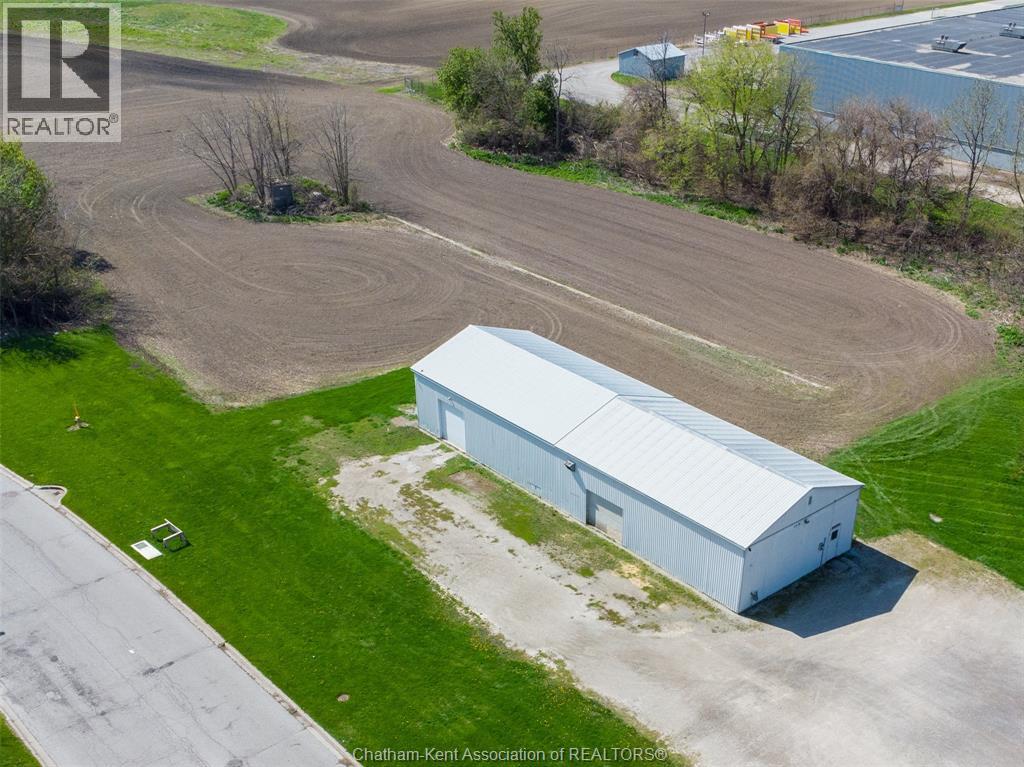 136 HERITAGE ROAD, Chatham, Ontario
