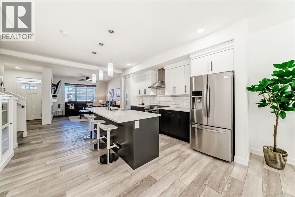 37 Legacy Glen Point SE, Calgary, Alberta  T2X 4T2 - Photo 7 - A2293977