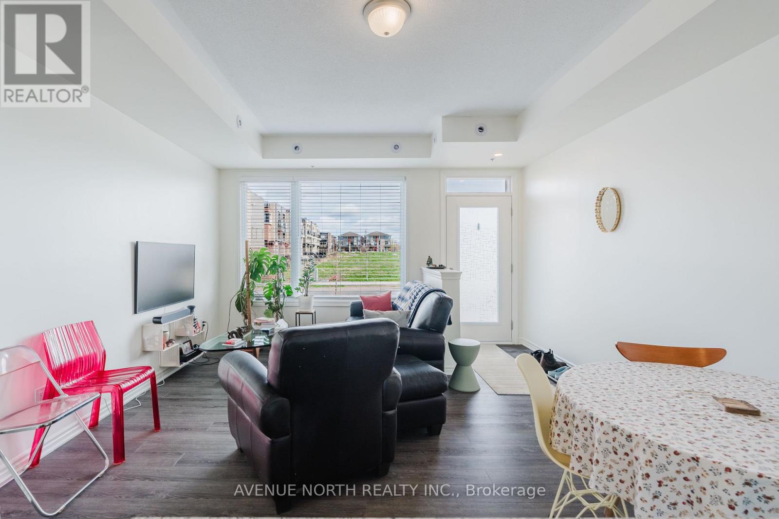 230 - 836 Mikinak Road, Ottawa, Ontario K1K 5A5 - Photo 6 - X13118204