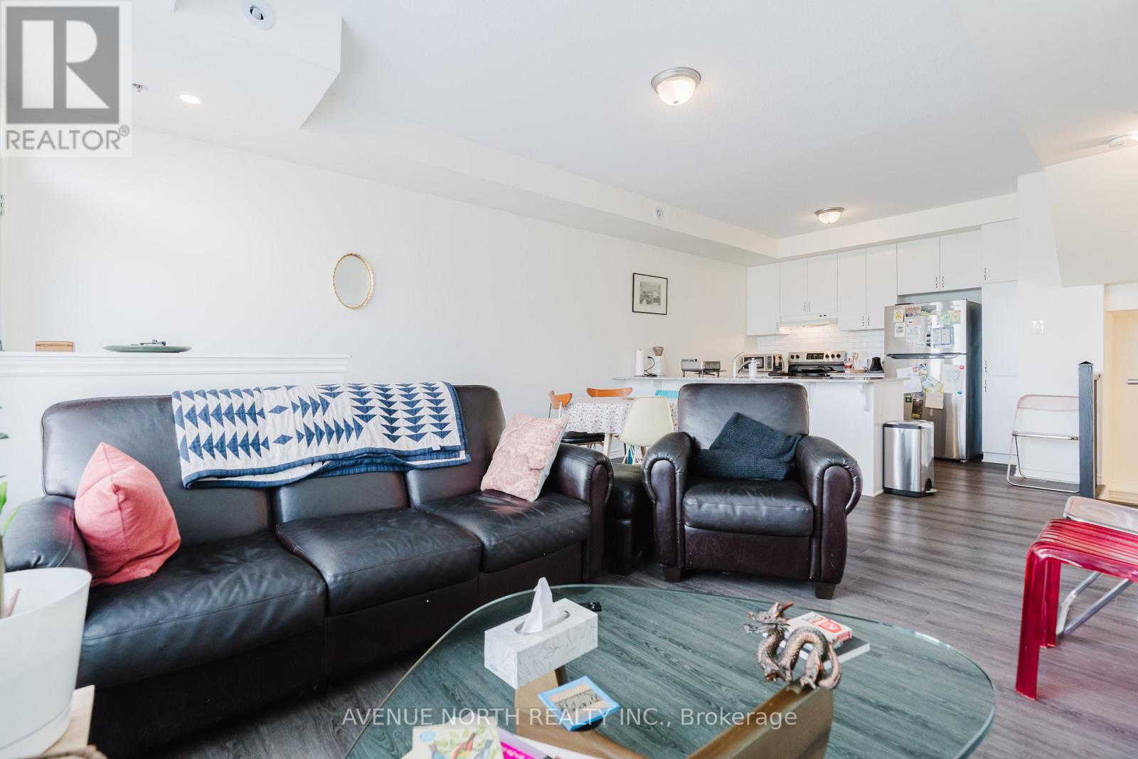 230 - 836 Mikinak Road, Ottawa, Ontario K1K 5A5 - Photo 8 - X13118204