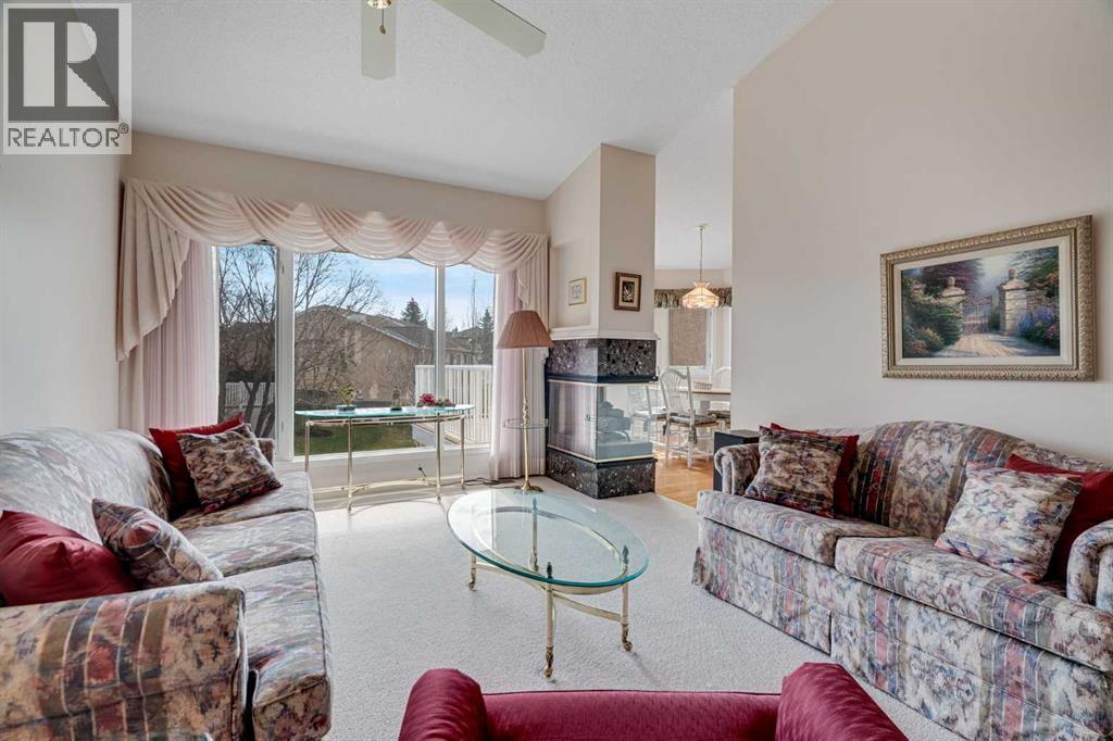 58 Evergreen Bay SW, Calgary, Alberta  T2Y 3E9 - Photo 9 - A2308686