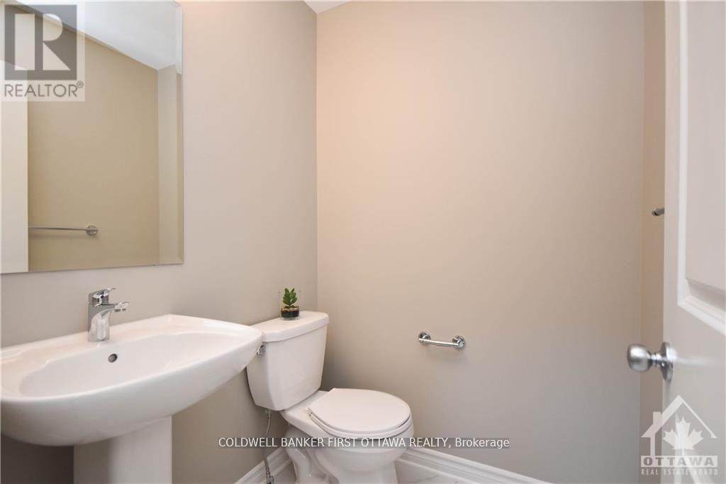 183 Angelonia Crescent, Ottawa, Ontario K1T 0Y4 - Photo 3 - X13118222