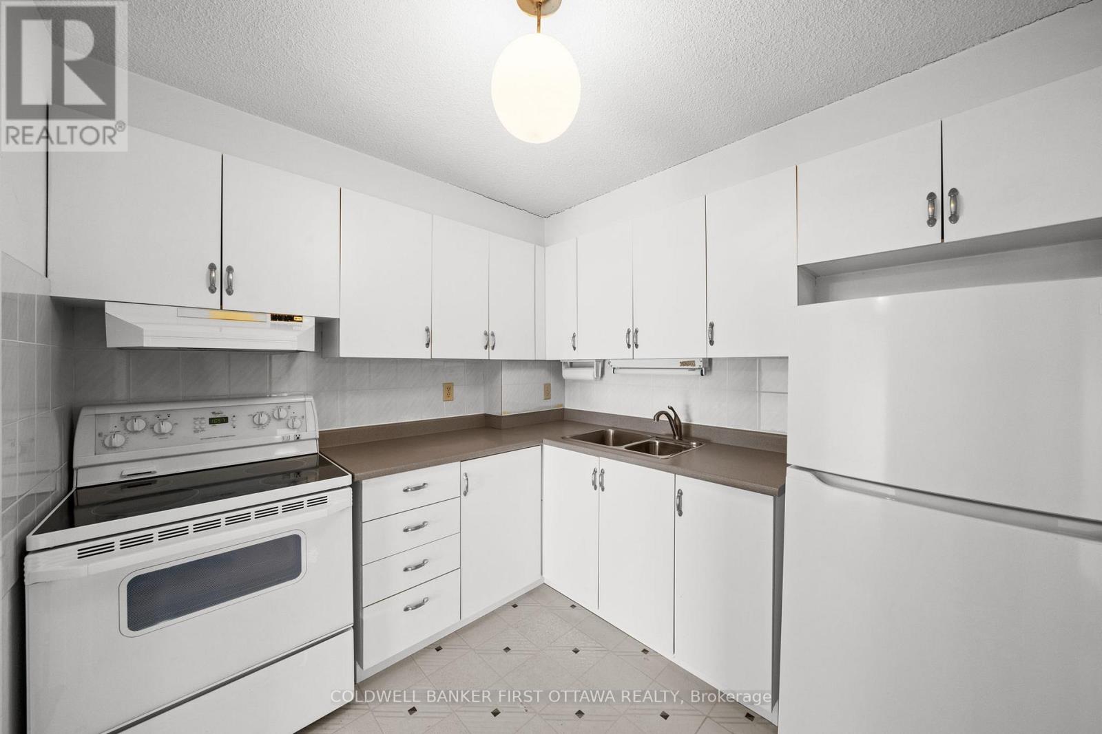 411 - 1100 Ambleside Drive, Ottawa, Ontario K2B 8G6 - Photo 8 - X13118288