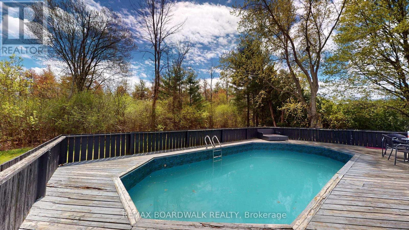 1061 Centennial Road, Brockville, Ontario K6V 5T4 - Photo 2 - X13118320