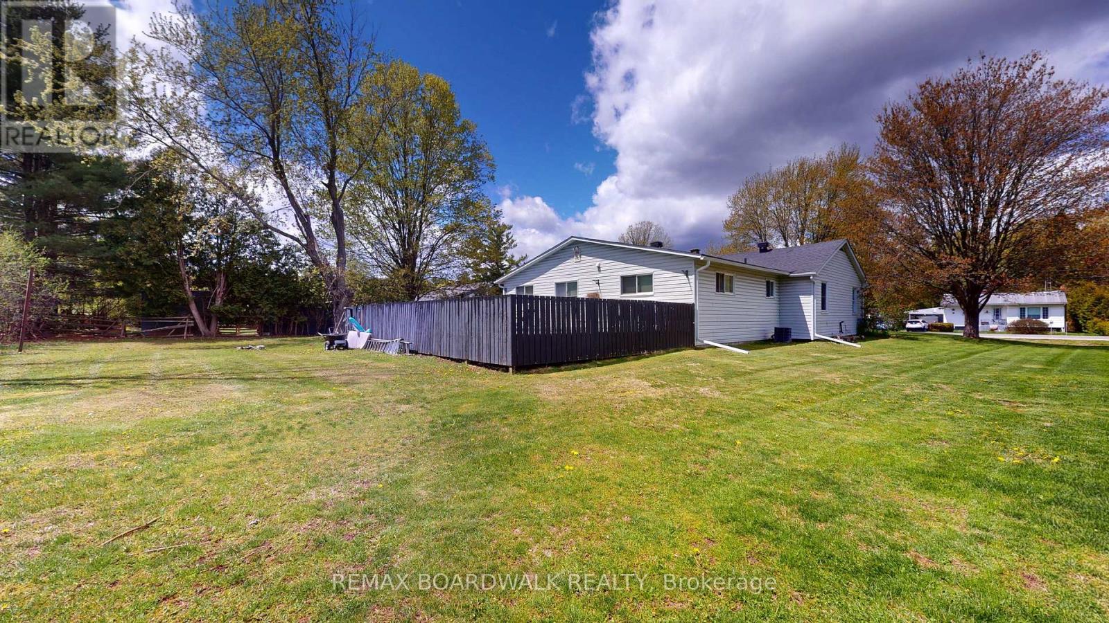 1061 Centennial Road, Brockville, Ontario K6V 5T4 - Photo 29 - X13118320
