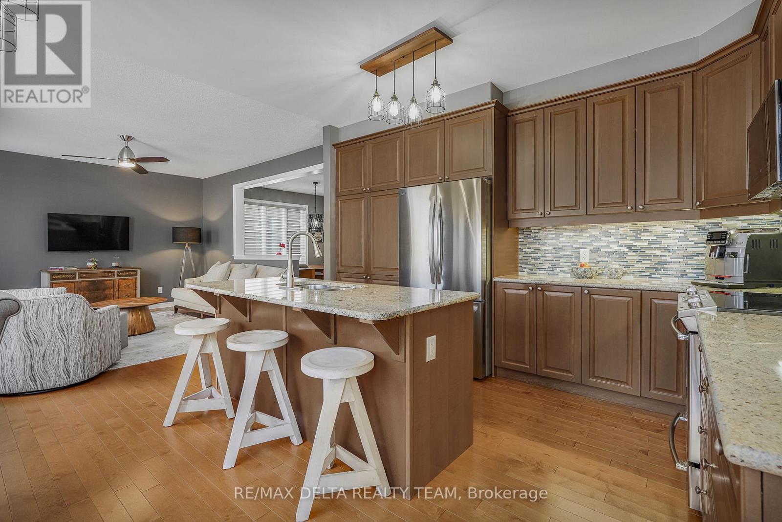 208 Serra Ridge, Ottawa, Ontario K4A 0V8 - Photo 18 - X13118426