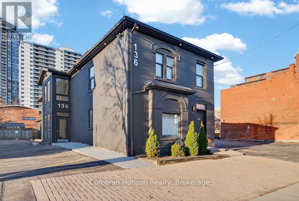 FULL - 136 YOUNG STREET, Hamilton, Ontario