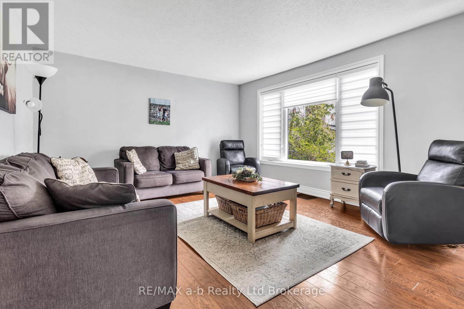 34 Dover Street, Woodstock, Ontario  N4S 3L8 - Photo 11 - X13118266
