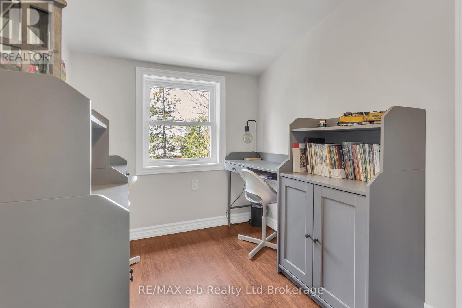 34 Dover Street, Woodstock, Ontario  N4S 3L8 - Photo 28 - X13118266