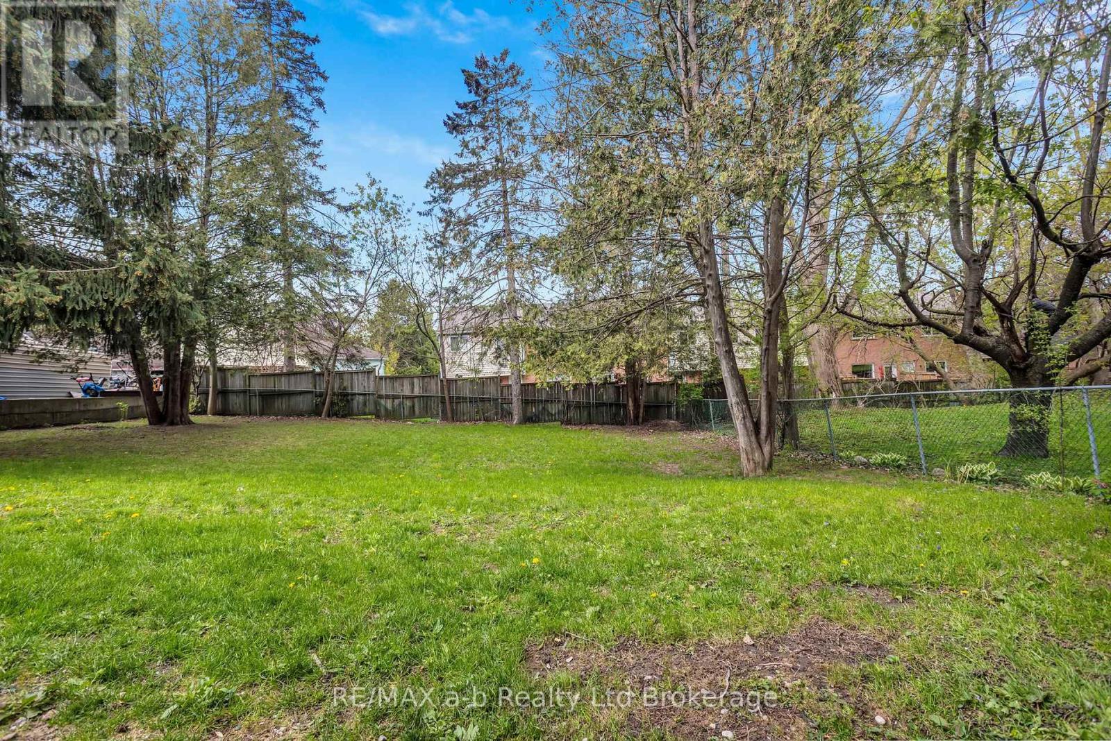 34 Dover Street, Woodstock, Ontario  N4S 3L8 - Photo 6 - X13118266