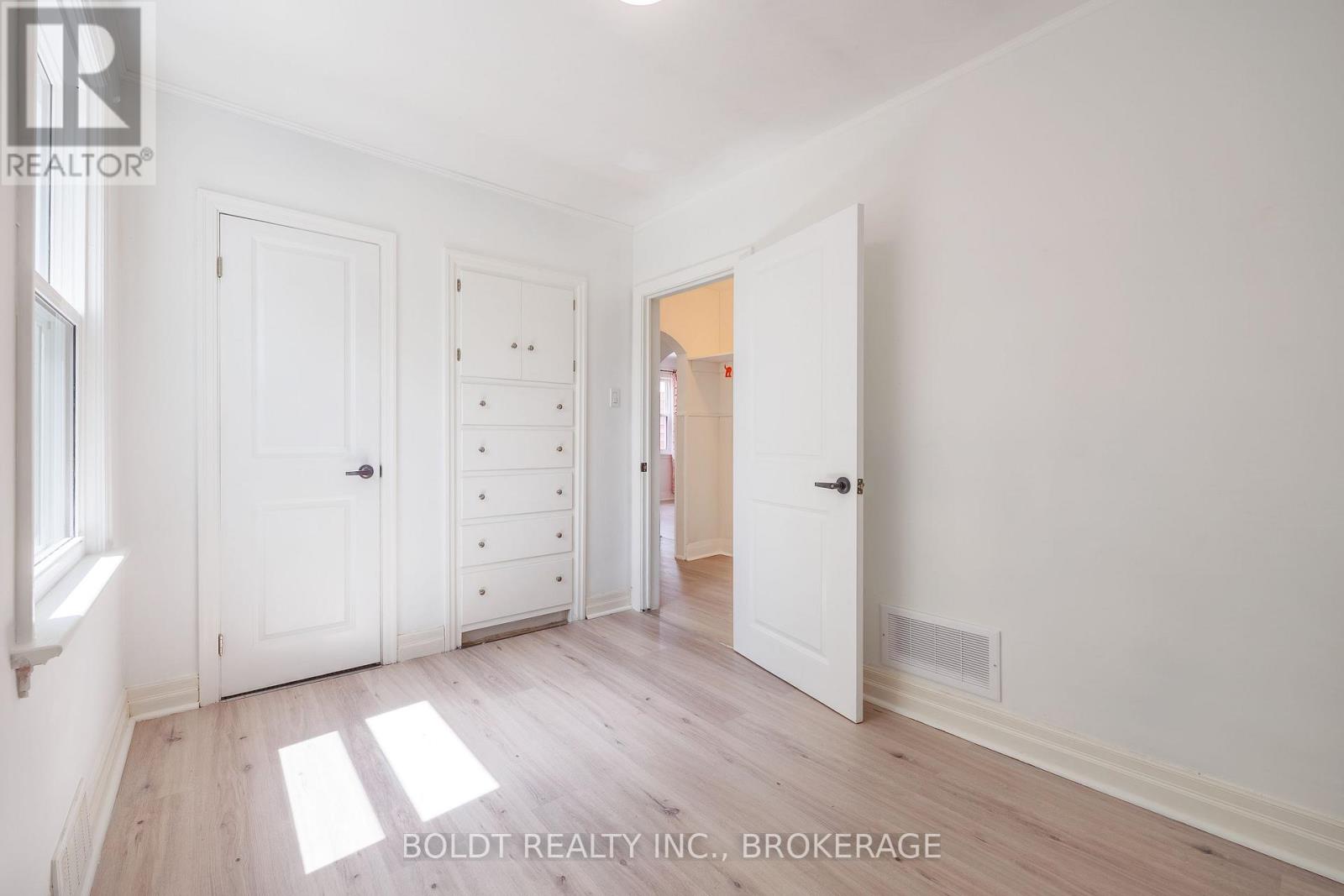 422 Welland Avenue, St. Catharines, Ontario  L2M 5T8 - Photo 13 - X13118180