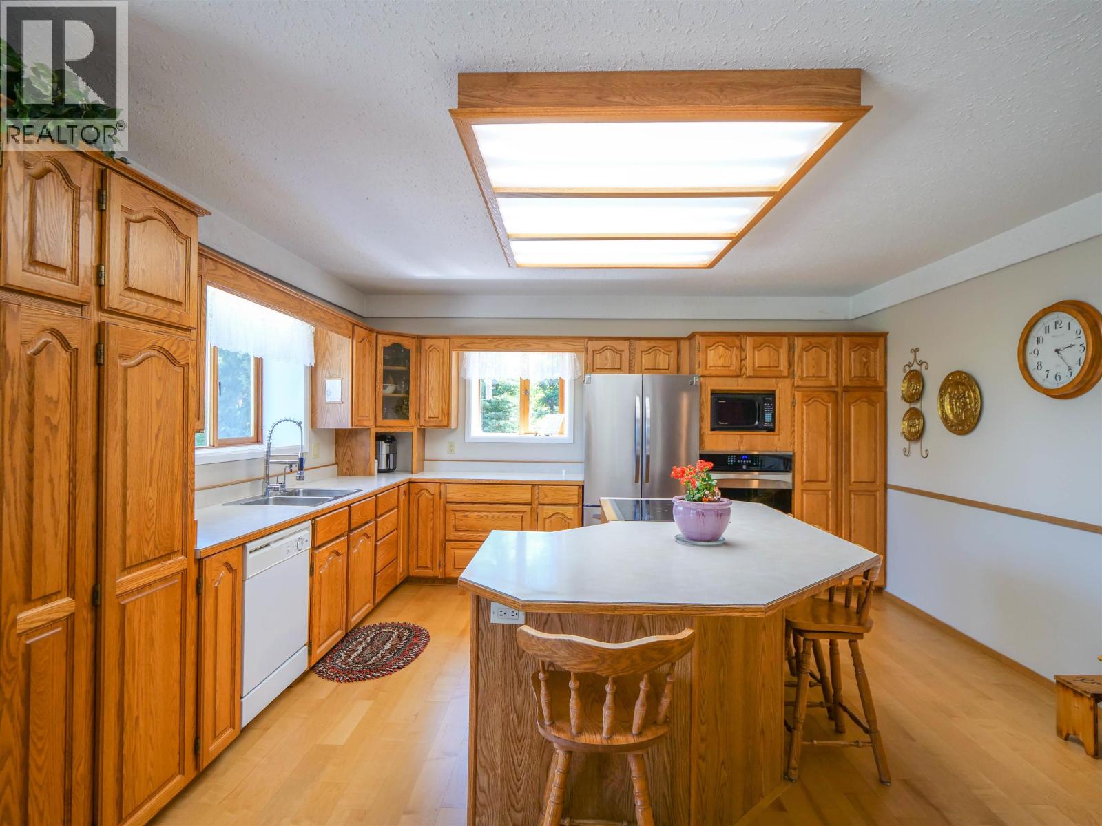 4845 Ten Mile Lake Road, Quesnel, British Columbia  V2J 6X1 - Photo 4 - R3122717