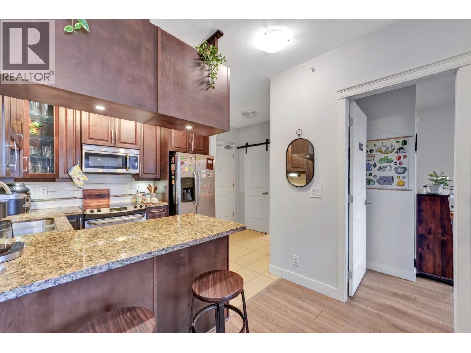 411 12525 190a Street, Pitt Meadows, British Columbia  V3Y 0E1 - Photo 6 - R3102540