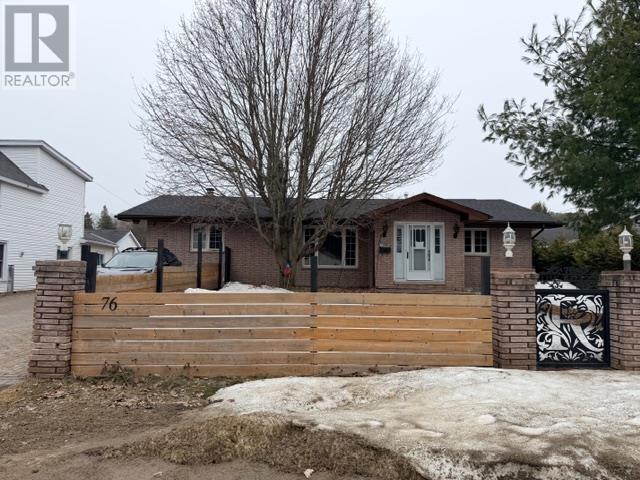 76 Huron Ave, Blind River, Ontario  P0R 1B0 - Photo 2 - SM260702