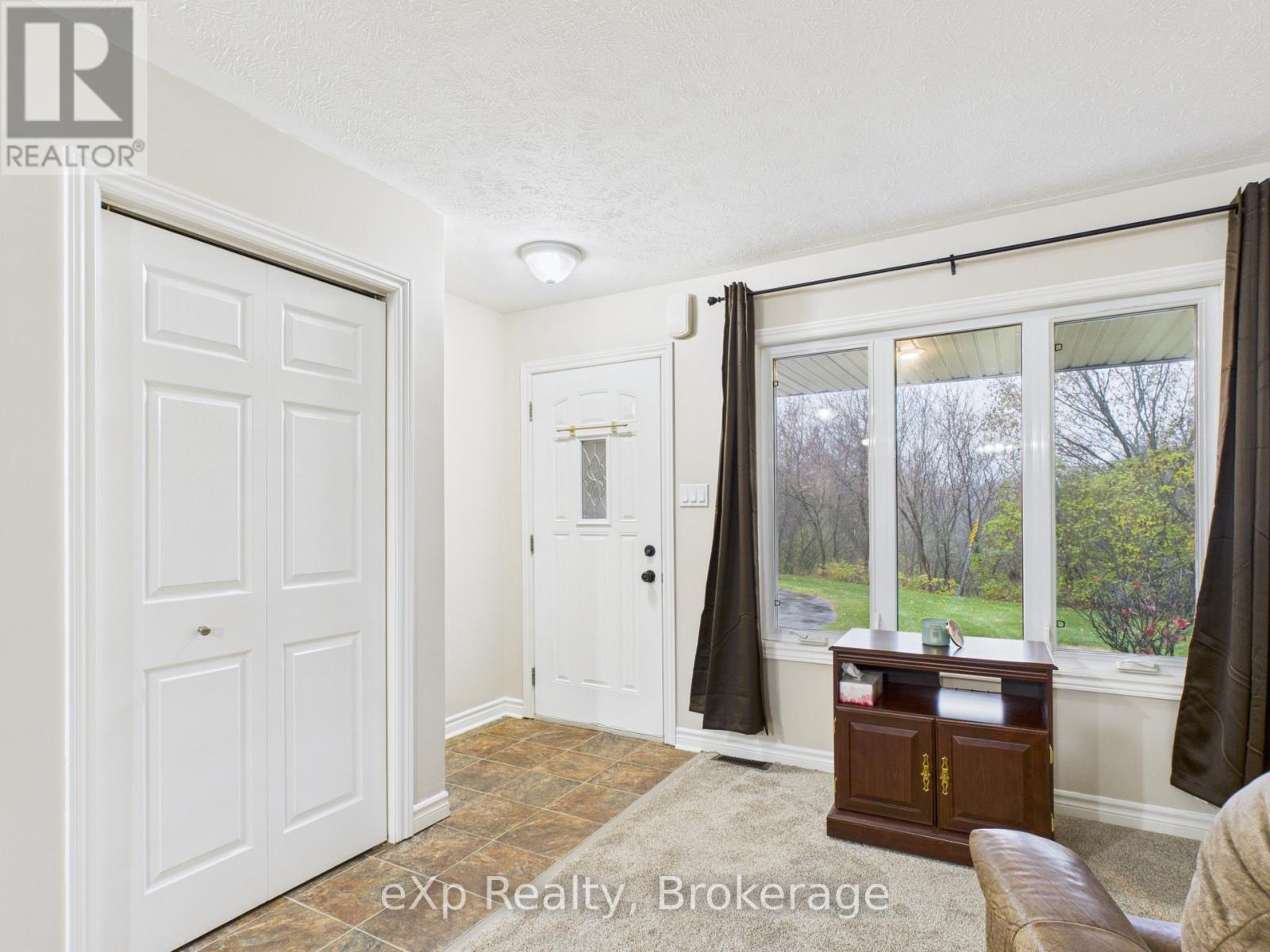 9 - 302 Park Street W, West Grey, Ontario  N0G 1R0 - Photo 3 - X12531696