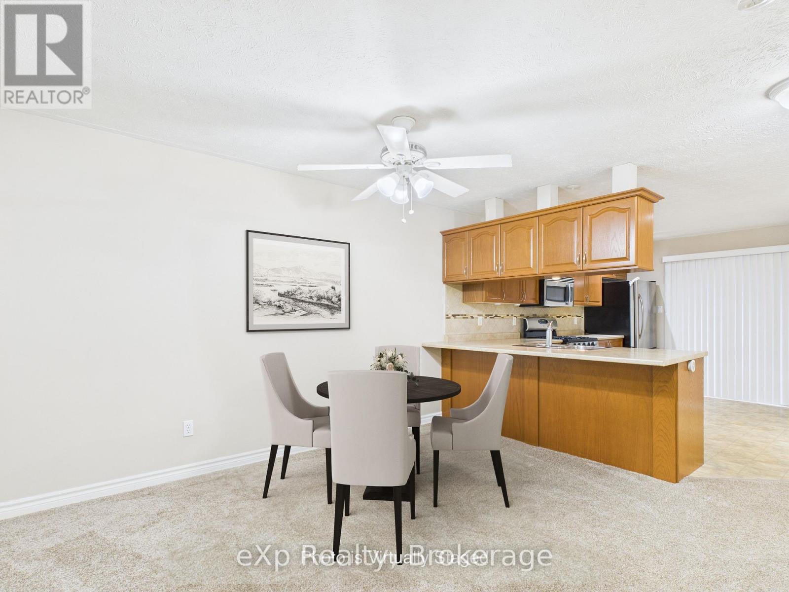 9 - 302 Park Street W, West Grey, Ontario  N0G 1R0 - Photo 4 - X12531696