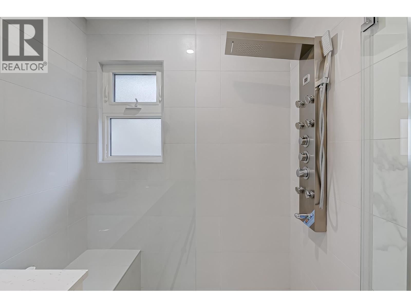 2836 Violet Street, North Vancouver, British Columbia  V7H 2L6 - Photo 13 - R3107073