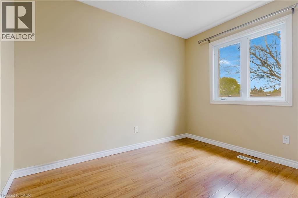 302 College Ave W Unit# 74, Guelph, Ontario  N1G 4T6 - Photo 31 - 40829441