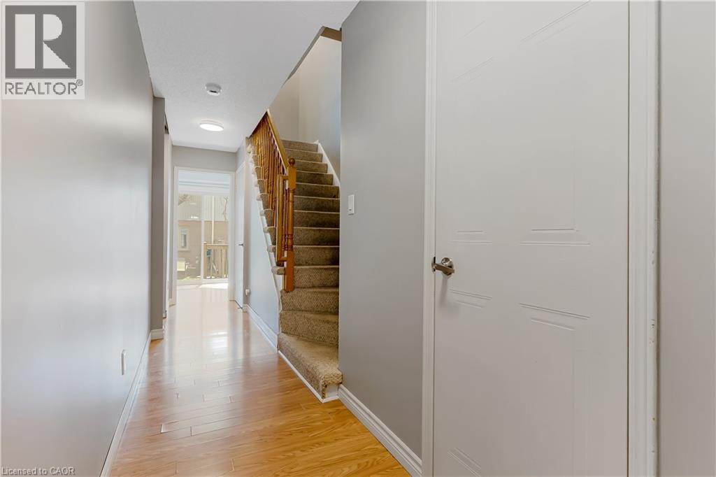 302 College Ave W Unit# 74, Guelph, Ontario  N1G 4T6 - Photo 6 - 40829441