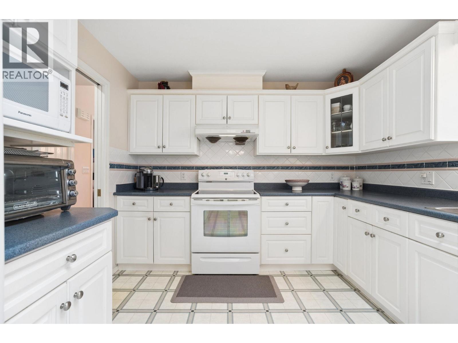 3451 Liverpool Street, Port Coquitlam, British Columbia  V3B 3V9 - Photo 8 - R3122661