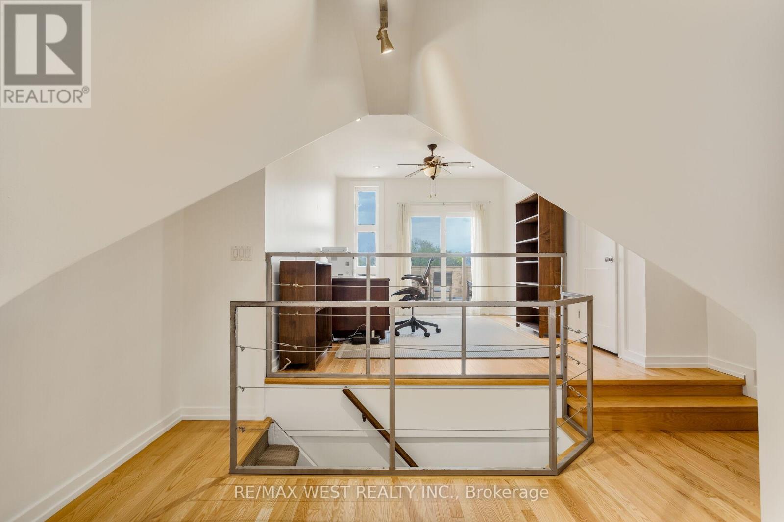 35 St Clarens Avenue, Toronto, Ontario  M6K 2S4 - Photo 40 - C13118166