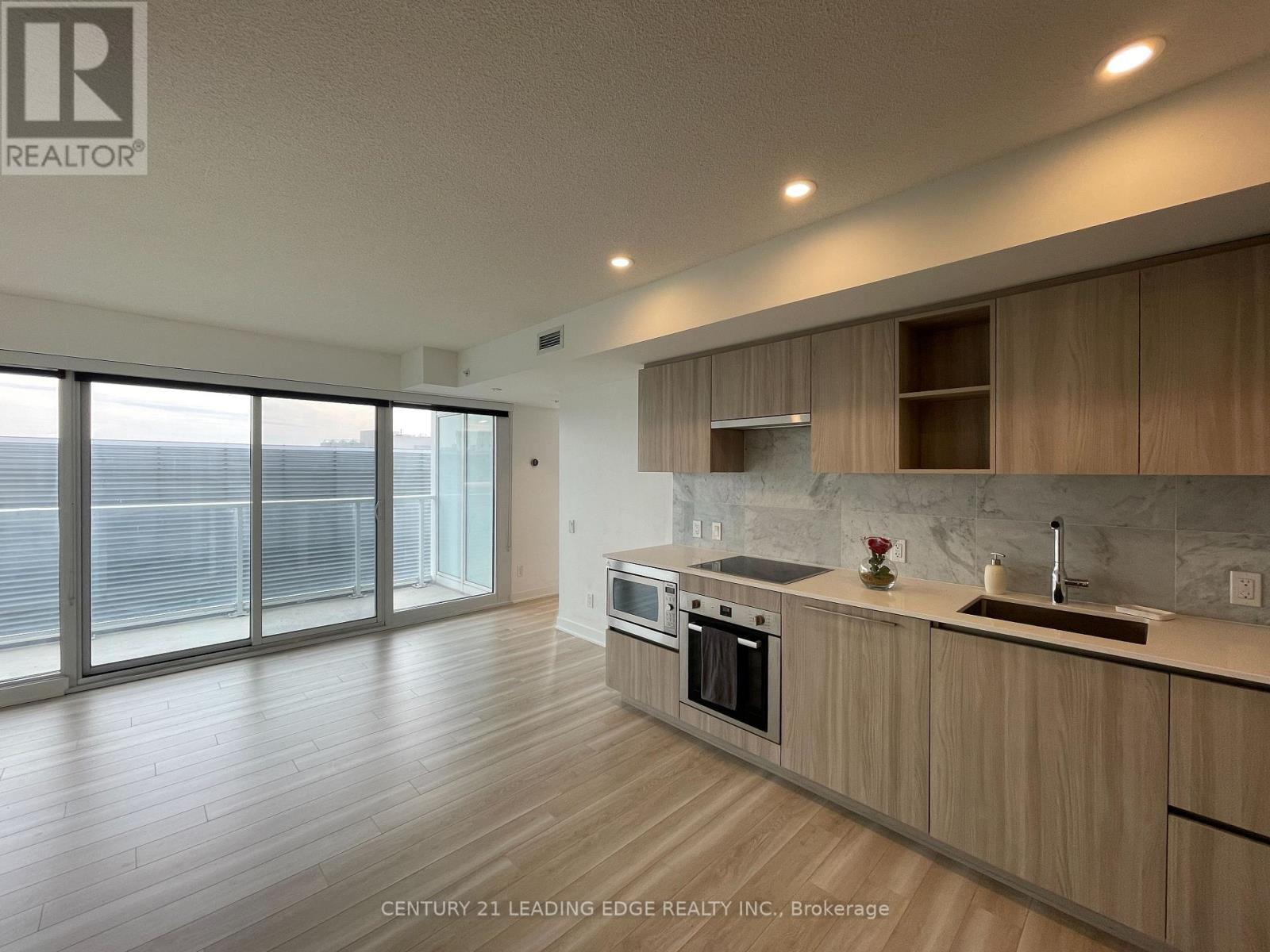 1502 - 17 Bathurst Street, Toronto, Ontario  M5V 1A5 - Photo 2 - C13118300