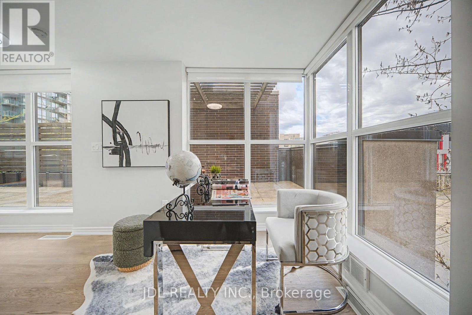Th8 - 31 Brunel Court, Toronto, Ontario  M5V 3Y2 - Photo 26 - C13118358