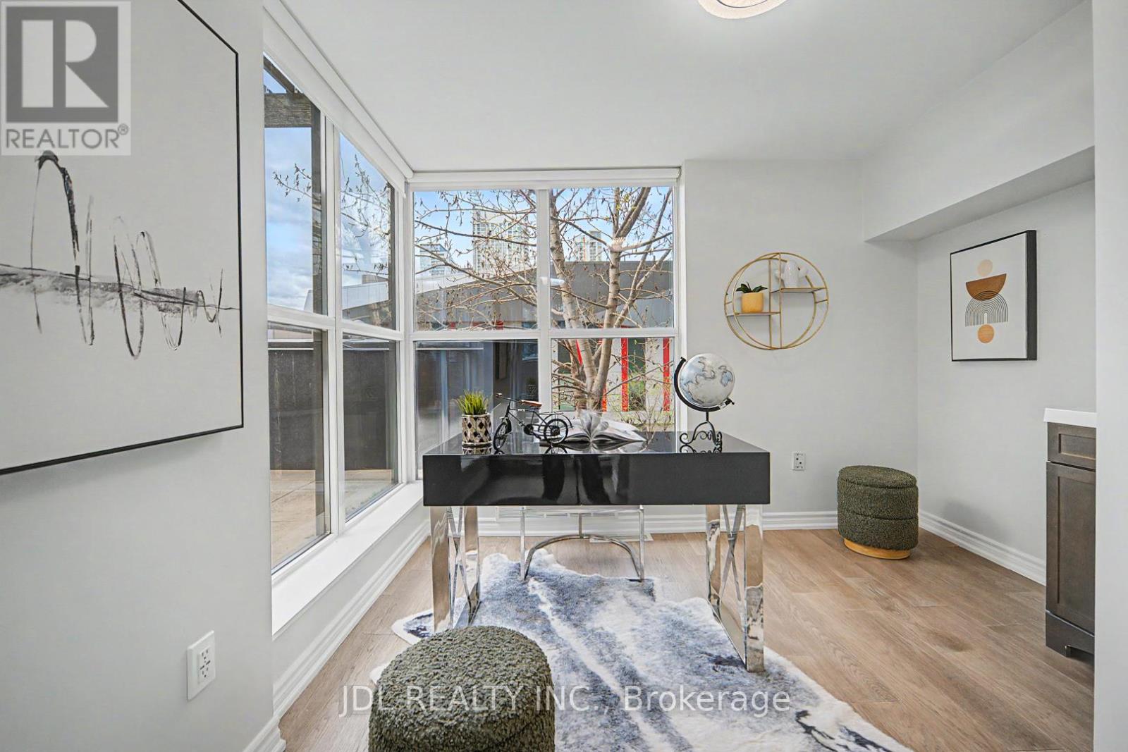 Th8 - 31 Brunel Court, Toronto, Ontario  M5V 3Y2 - Photo 24 - C13118362